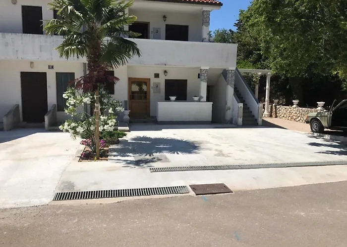 Apartments Markas